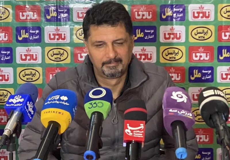 حسینی: نفهمیدیم چرا پنالتی گرفتند/ VAR سلیقهای شده است