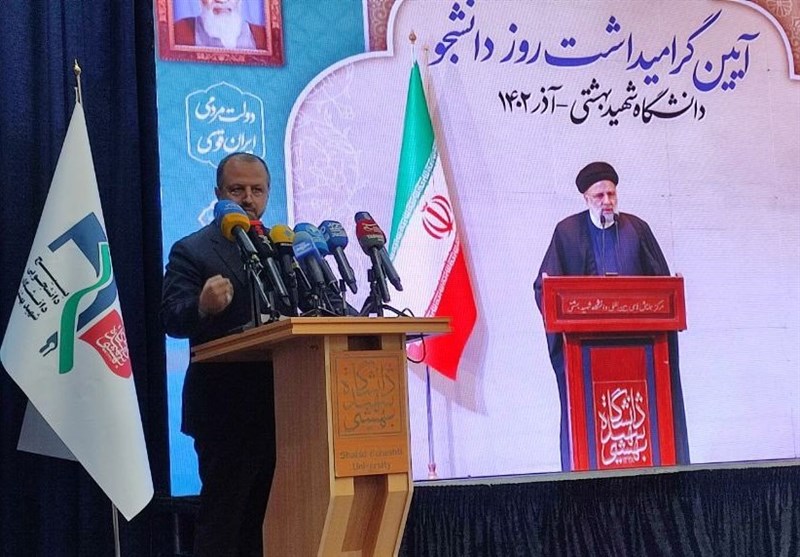 خاندوزی: شهید رئیسی اراده غلبه بر محدودیتها را داشت