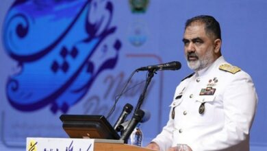 دریادار ایرانی: باید حضور موفقی در اقیانوسها داشته باشیم