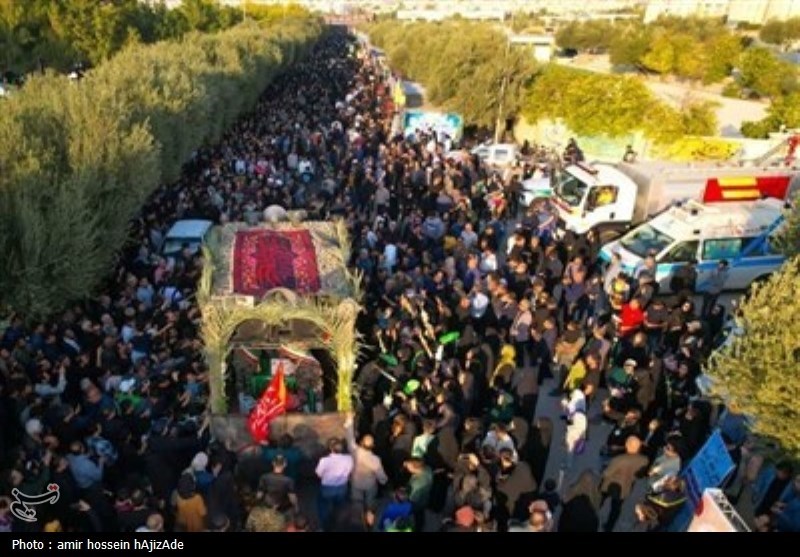 دفن شهید دفاع مقدس در یادمان جنوب استان بوشهر