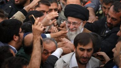 روایتی از ارتباط نزدیک رهبر انقلاب با مردم و اصرار بر آن