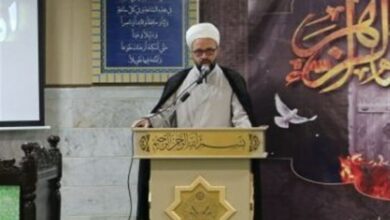 شهدا تربیتیافتگان مکتب ناب علوی هستند