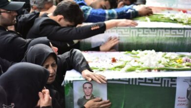 شهدای گمنام فرزندان همه مردم ایران هستند