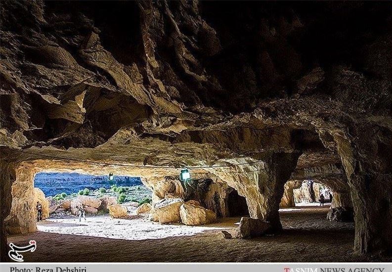 شگفتیهای غار سنگاشکن/ غاری دستساز با تاریخچهای پیچیده!