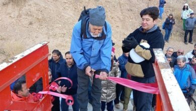 صعود کوهنوردان مراغهای به قله 2 هزار و 50 متری زرنج