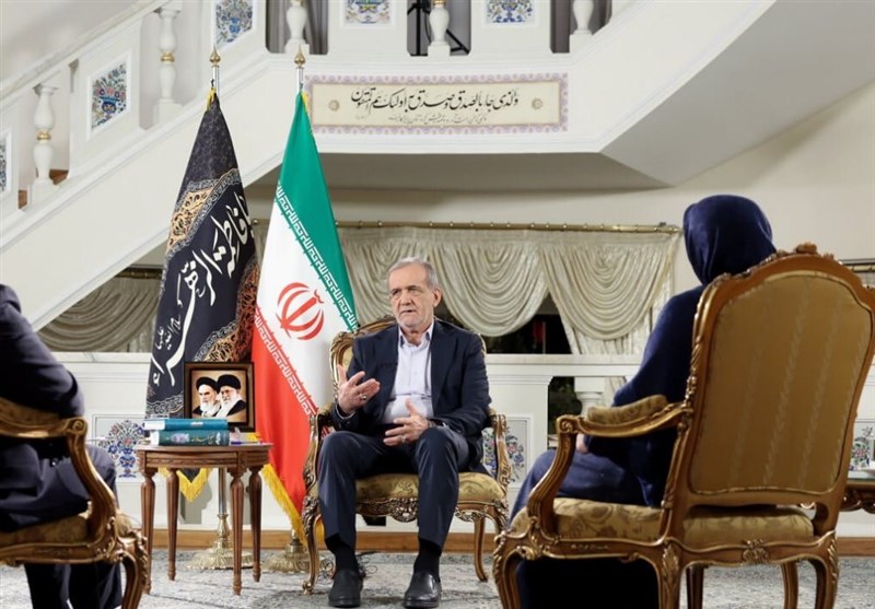 «عدم ارائه راهکارهای شفاف» نقص گفتوگوی تلویزیونی پزشکیان