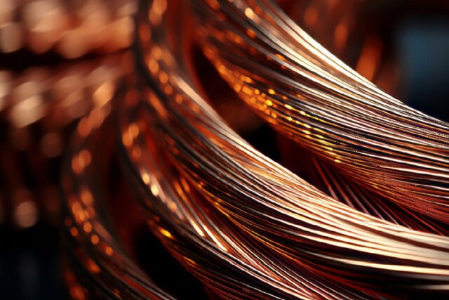 مشکلی برای تامین مواد اولیه صنایع مس نداریم/ترغیب سرمایهگذاران برای ورود به صنایع پایین دستی