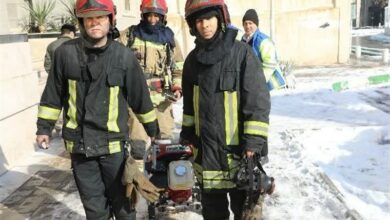 نجات 56 نفر از آتشسوزی در یک مجتمع مسکونی در مشهد