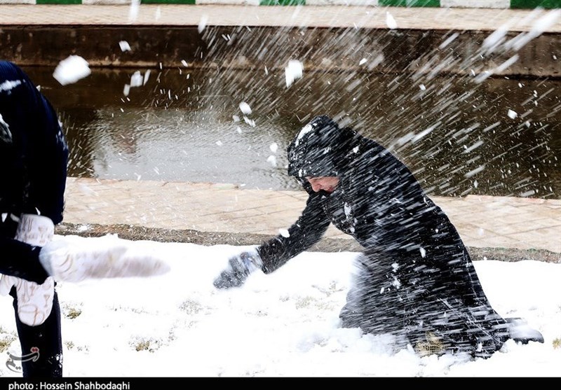 نخستین برف پاییزی در انتظار مردم قم؛ هوا سردتر میشود