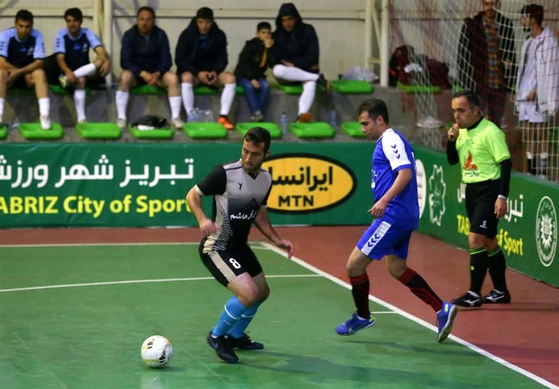 _نخستین_ _دوره_ _سوپرلیگ_ _فوتبال_ _3_ _نفره_ _تبریز_ _آغاز_ _شد_