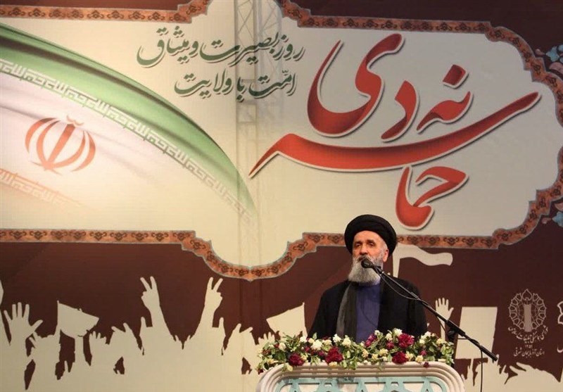 هرگونه سازش با دشمنان غیرممکن است