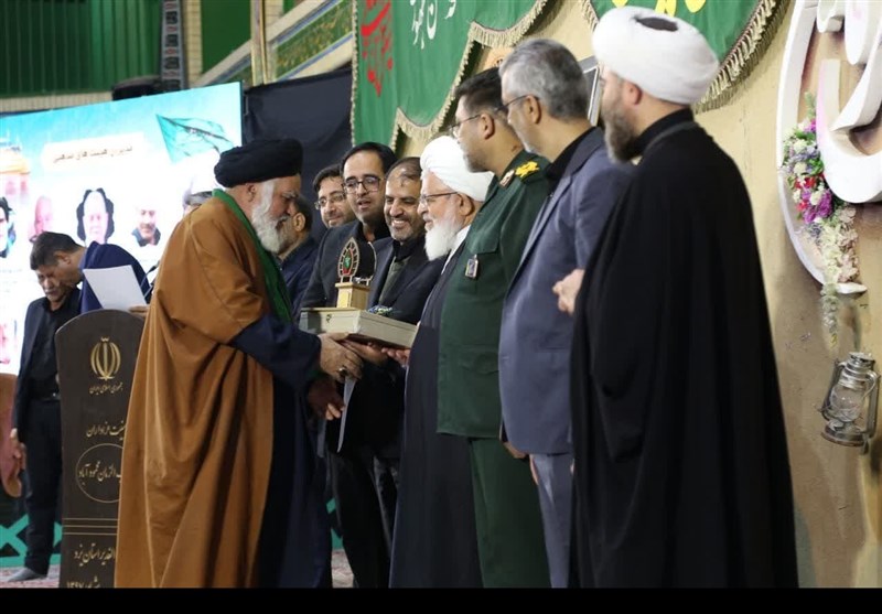 هیئتهای مذهبی بستر هویتسازی برای جوانان هستند