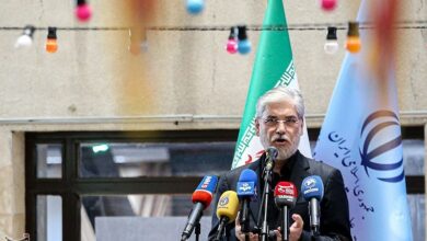 وزیر علوم: دانشجو احساس می کند اثرگذاری ندارد