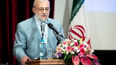 پس از خروج امریکا از برجام، بیدلیل به آن متعهد ماندیم