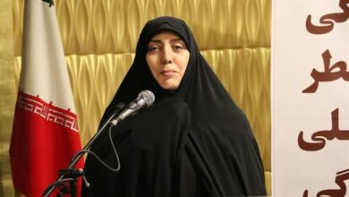 پوشاک متناسب با یک زن مومن انقلابی نداریم