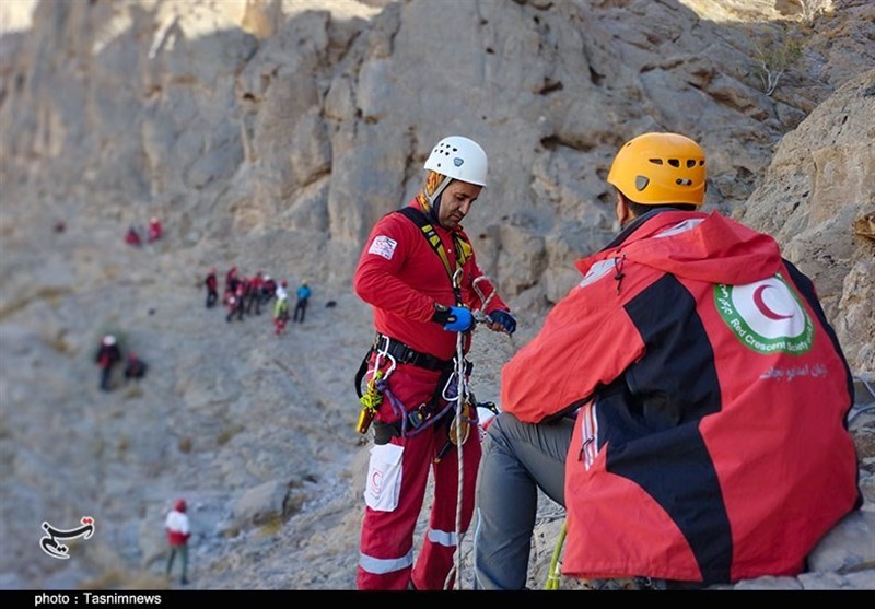 کرمان میزبان دوره پیشرفته منطقهای جستوجو و نجات در کوهستان