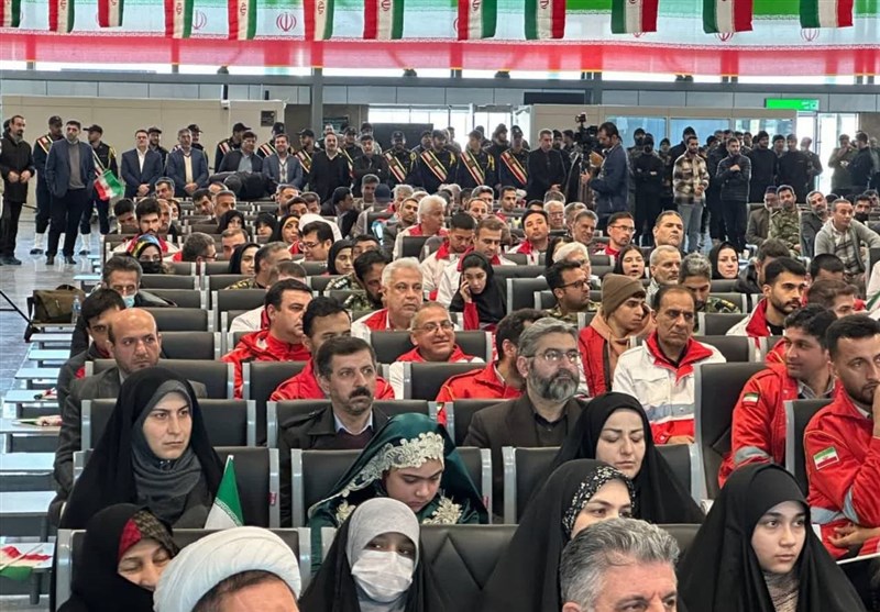 آغاز جشنهای انقلاب اسلامی در گلستان+تصویر