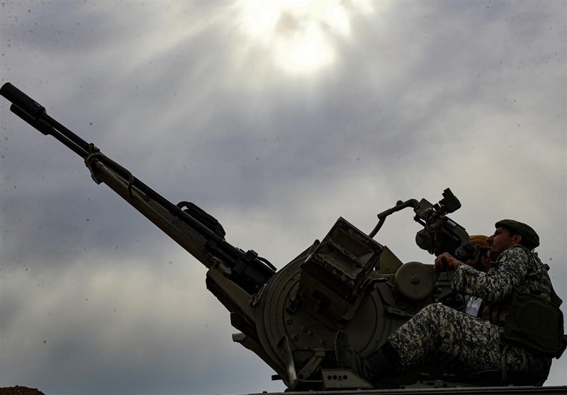 آغاز رزمایش امنیتی ارتش با پرواز پهپادها علیه تروریستها