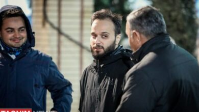 ابراز محبت زائران ایرانی و خارجی به فرزندان حاج قاسم+ فیلم