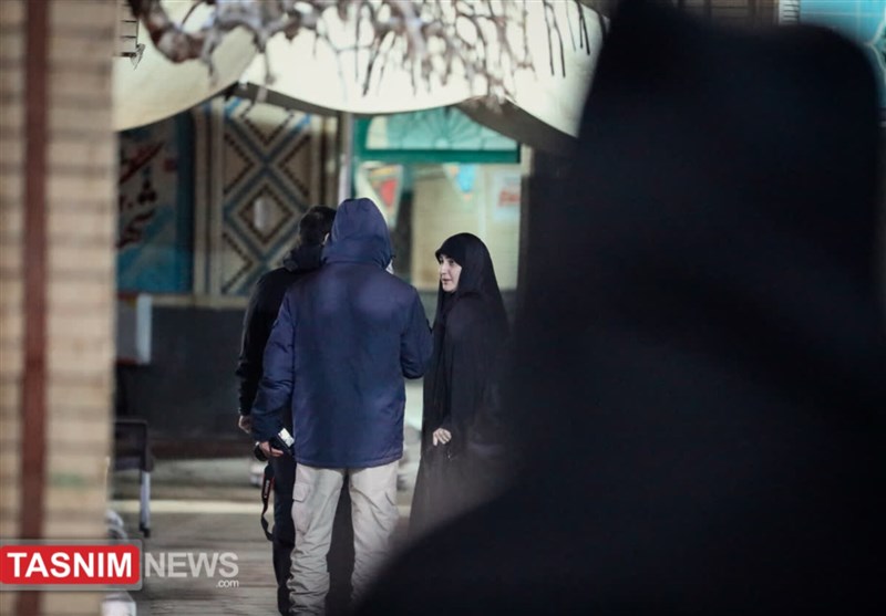 ابراز محبت زائران ایرانی و خارجی به فرزندان حاج قاسم+ فیلم