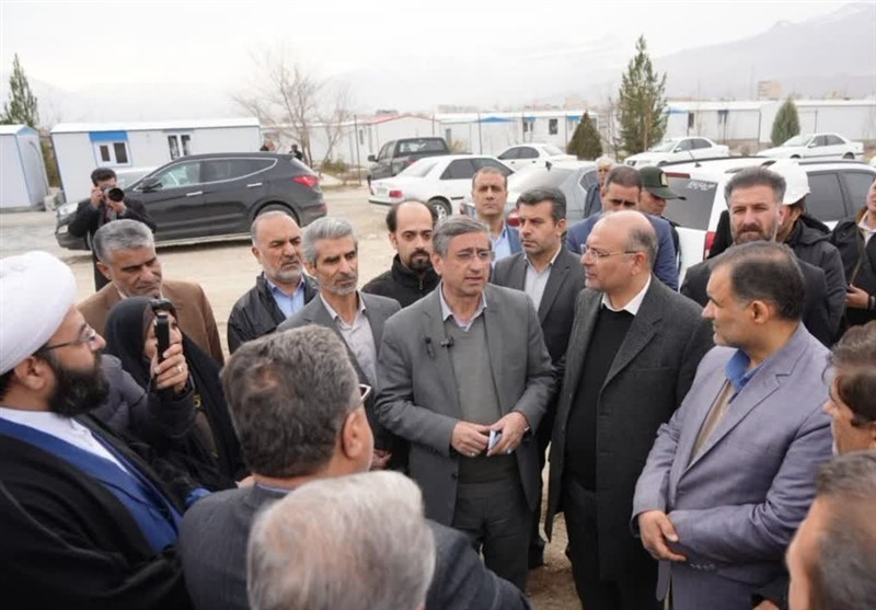 استاندار لرستان: بیمارستان 256 تختخوابی دورود تکمیل شود