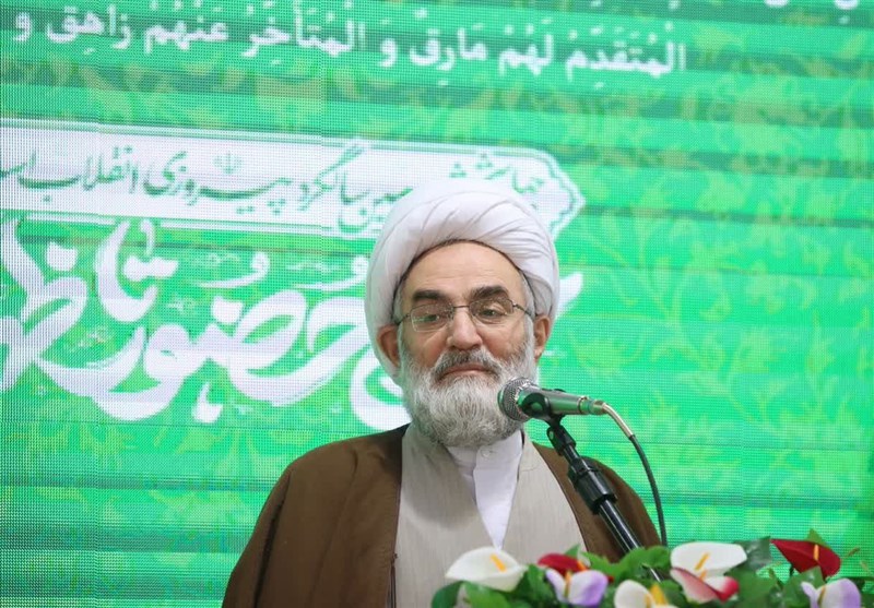 ایران در برابر تهدیدات جهانی با قدرت ایستاده است