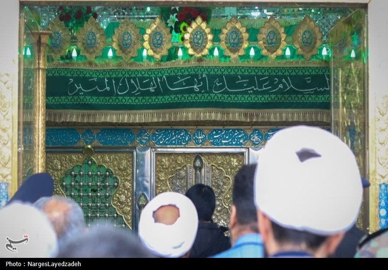 برگزاری غبارروبی حرم هلال بن علی آران و بیدگل+تصویر