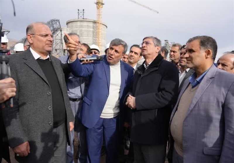 بلاتکلیفی 20 ساله پروژه فولاد ازنا/ با مردم شفاف باشیم