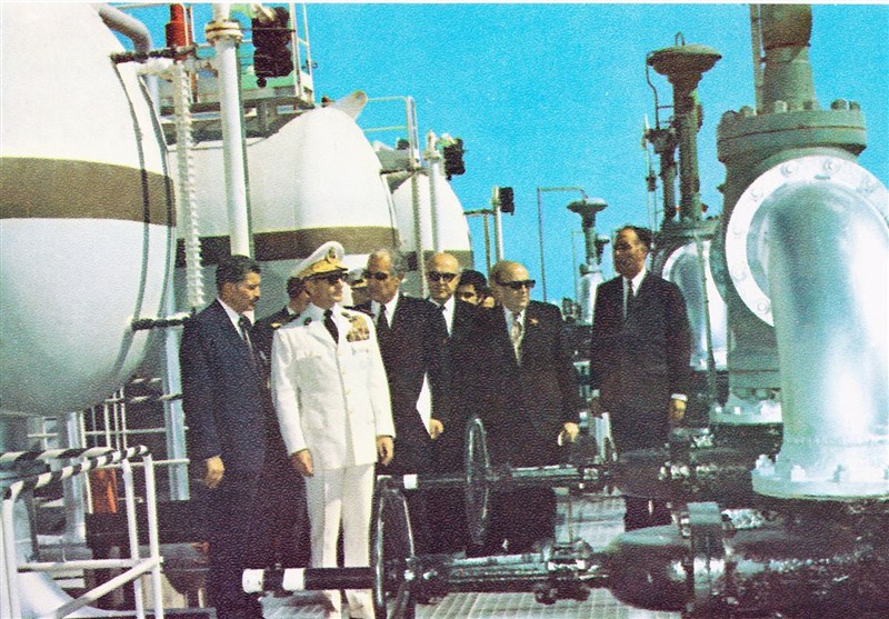 تاراج منابع ایران در دوران پهلوی/بهنام شاه بهکام استعمار