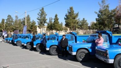 تحویل 88 خودروی حمل پسماند به دهیاریهای کرمانشاه