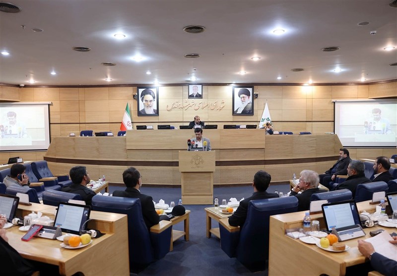 تذکر رئیس شورای شهر به شهردار مشهد