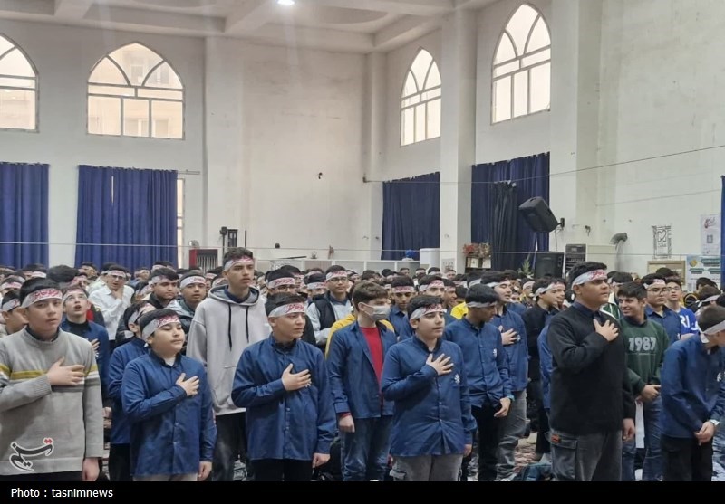 جشن تکلیف 1800 دانشآموز در اسلامشهر و چهاردانگه برگزار شد