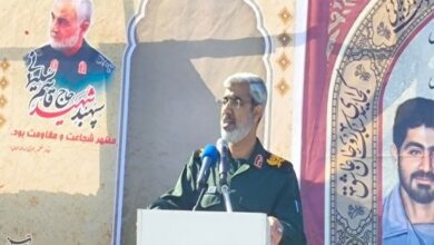 حاج قاسم نماد آرامش و مقاومت برای خانواده شهداست