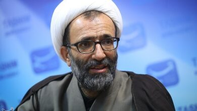 حضور محکومان فتنه 88 در پستهای مدیریتی غیرقانونی است