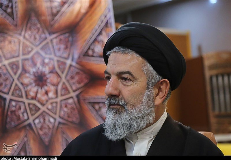 خطبههای جمعه نصر رهبری از وعده صادق بالاتر است