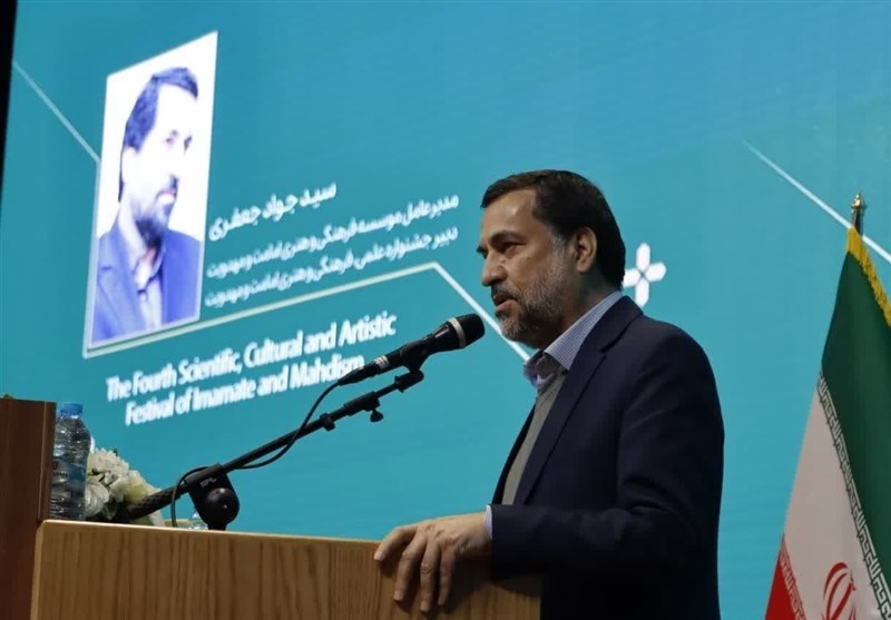 دانشگاه باید به جامعه راهحل نشان دهد