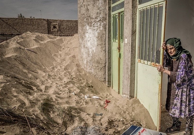 درخواست از پزشکیان؛ کانونهای گرد و غبار سیستان کنترل شود