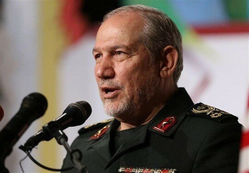 رحیمصفوی: نباید اجازه دهیم دسیسههای دشمن غافلگیرمان کند