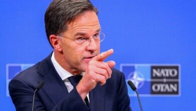 روایت دبیرکل ناتو از رایزنی خود با وزیر دفاع آمریکا