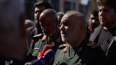 سلامی: مردم با وجود تهدیدات "حاج قاسم" را رها نکردند