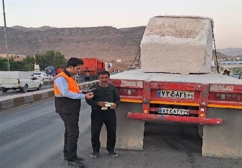 شناسایی 2886 مورد اضافه تناژ در سطح محورهای خراسان جنوبی