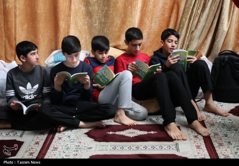 شور معنویت در جان نوجوانان معتکف + تصویر