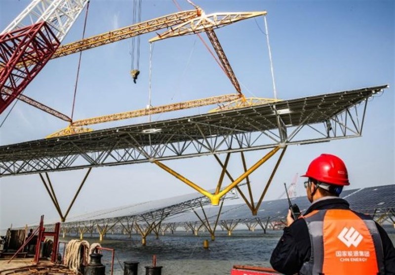 صنایع هرمزگان بر توسعه نیروگاههای خورشیدی تمرکز کنند