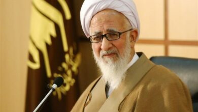 قرآن کریم یک کتاب علمی و عامل حیات انسان است