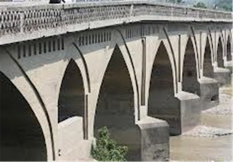 ممنوعیت عبور و مرور در زیر پل محمد حسن خان بابل