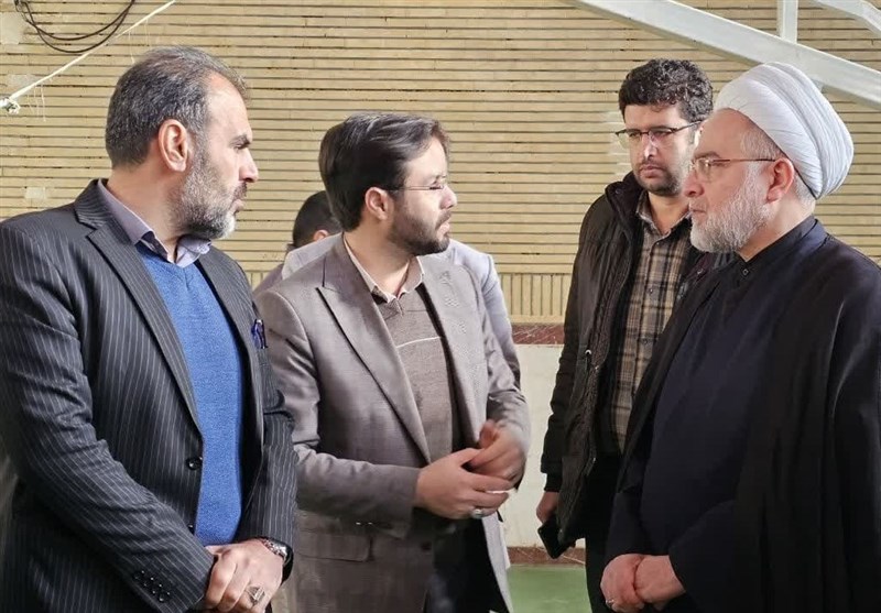 نماینده ولیفقیه در کردستان: زیرساختهای ورزشی تقویت شود