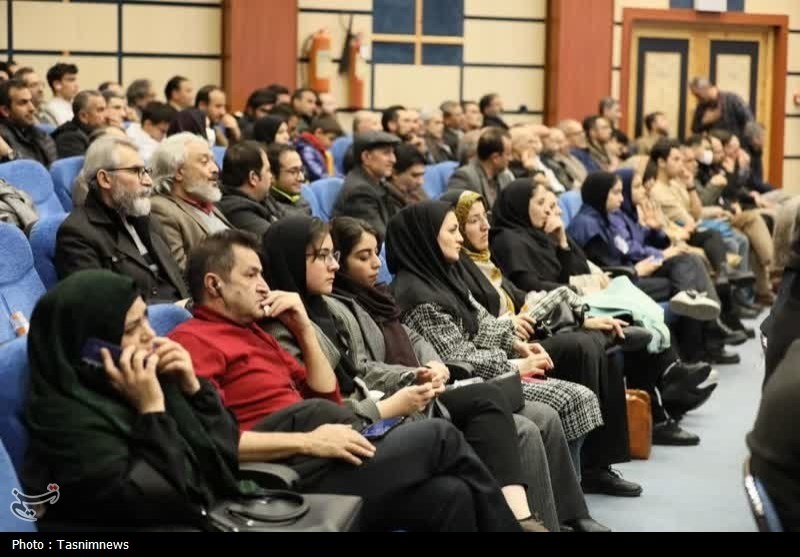 هنرمندان فاصلههای اجتماعی را با ابزار هنر کاهش دهند+ تصویر