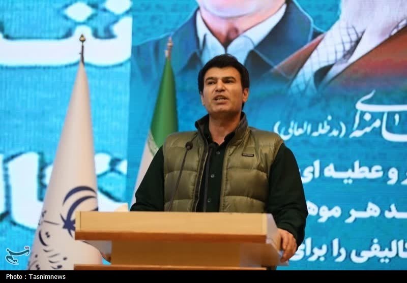 هنرمندان فاصلههای اجتماعی را با ابزار هنر کاهش دهند+ تصویر