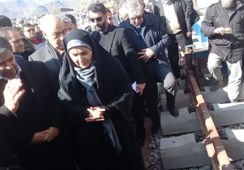 وزیر راه: وعدهای برای افتتاح راه آهن اردبیل میانه نمیدهم