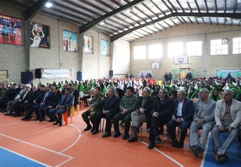 استاندار اردبیل: پیشرفتهای 46 سال گذشته را ادامه میدهیم